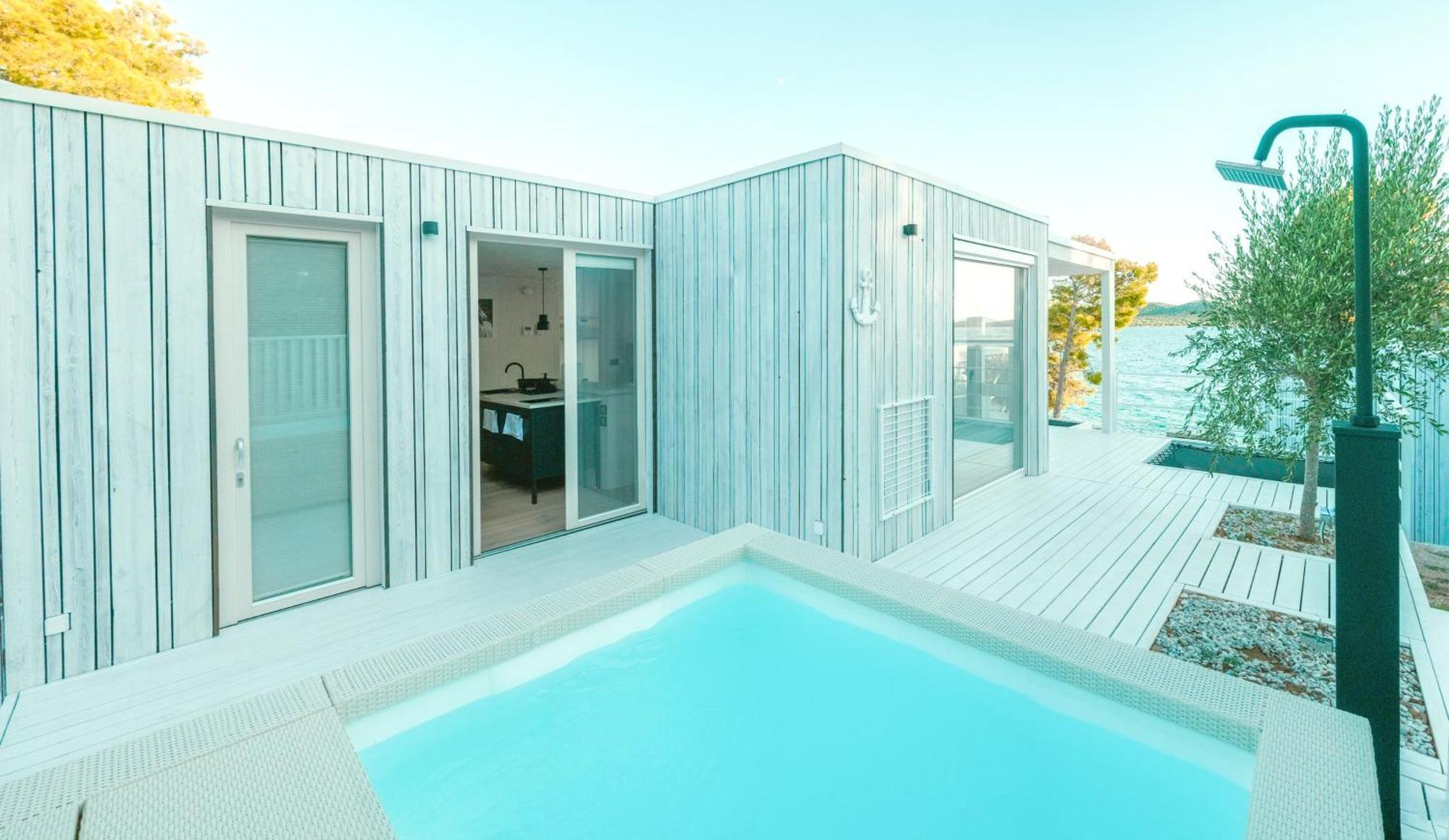 Oi Concept Village Buqez & Vita Drage Εξωτερικό φωτογραφία